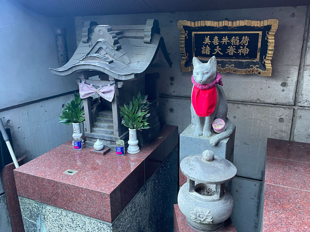sumomo365_20241123_miyaonkaku_mikiinari_04.jpg